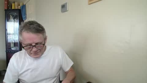 James online show from October 27, 11:23 am