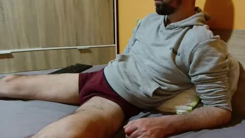 scotty_98 online show from March 18, 7:39 pm