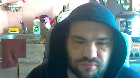 scuban87 online show from April 22, 4:41 am