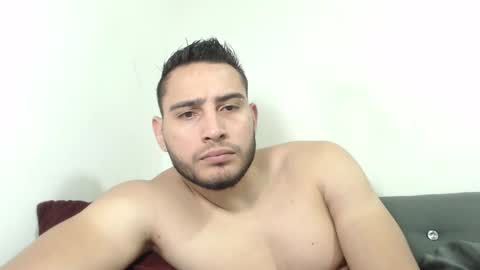 seank_noszka online show from November 9, 8:46 pm