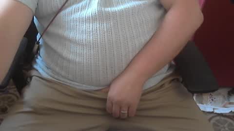 Snapshot of seathrough chatting on September 26, 8:12 am Falco J online show from September 26, 8:12 am