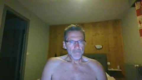 seb846894 online show from June 8, 10:11 pm