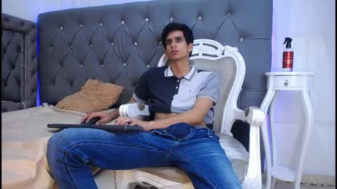 sebalexis7 online show from October 18, 4:17 am