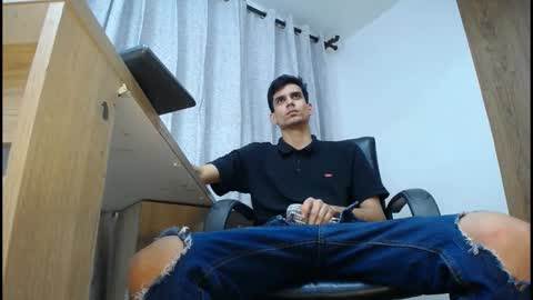 sebalexis7 online show from November 25, 3:19 am