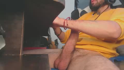 Snapshot of sebas21cm1 chatting on February 19, 5:06 pm sebas21cm1 online show from February 19, 5:06 pm