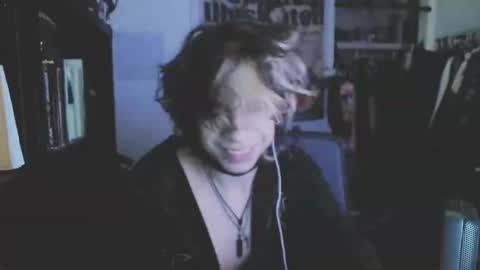 Moxie online show from March 12, 1:57 am