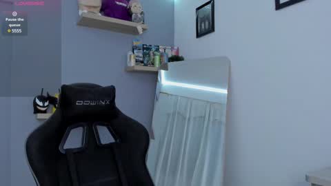 Sebastin online show from February 9, 9:39 pm