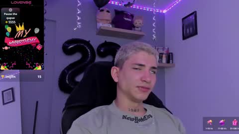 Sebastin online show from December 19, 1:51 pm