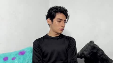 sebastian online show from December 13, 10:55 pm