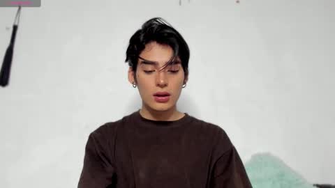 sebastian online show from December 16, 10:56 pm