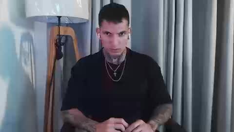 Snapshot of sebastian_muss chatting on September 8, 10:42 pm Sebastian online show from September 8, 10:42 pm