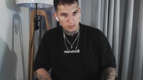Snapshot of sebastian_muss chatting on September 10, 11:14 pm Sebastian online show from September 10, 11:14 pm