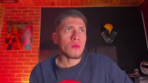 Snapshot of sebastianmaximoff chatting on February 10, 12:08 pm Sebastian online show from February 10, 12:08 pm