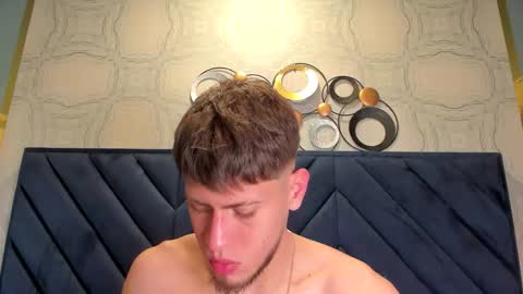 Snapshot of sebastianmaximoff chatting on September 15, 1:23 pm Sebastian online show from September 15, 1:23 pm