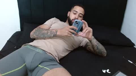 Snapshot of sebastiano_97 chatting on December 6, 4:47 am Sebastiano online show from December 6, 4:47 am