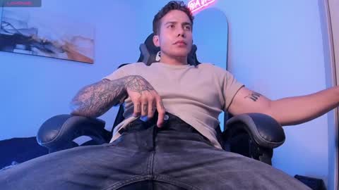 Lucian Sinclair online show from January 14, 12:11 am