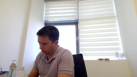 Secretboy33 online show from May 27, 7:05 am