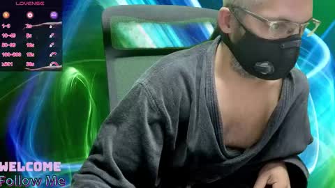 seewolf1000 online show from November 2, 8:18 am