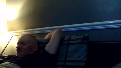 selfsucker28772 online show from April 4, 10:40 pm