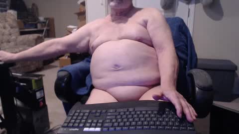 Snapshot of selkie2s chatting on February 2, 8:30 pm selkie2s online show from February 2, 8:30 pm
