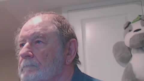 Snapshot of selkie2s chatting on March 2, 7:41 pm selkie2s online show from March 2, 7:41 pm