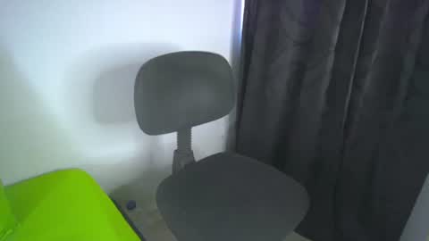 Snapshot of sem_alas chatting on January 6, 9:22 pm sem_alas online show from January 6, 9:22 pm