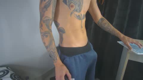 Snapshot of sem_alas chatting on March 8, 10:34 pm sem_alas online show from March 8, 10:34 pm