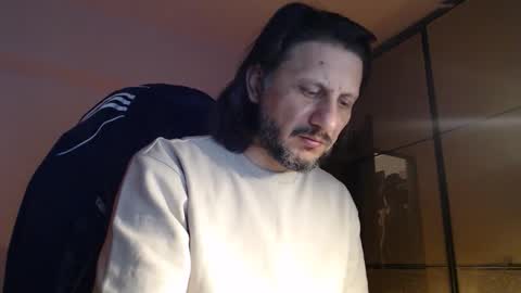 senorneby online show from March 9, 6:35 pm