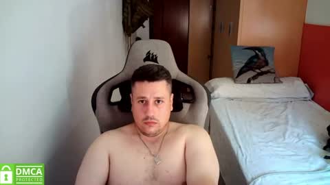 Pollos online show from June 25, 1:05 pm