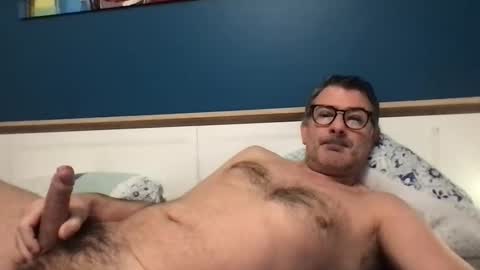 sesamechris92 online show from January 24, 7:08 am