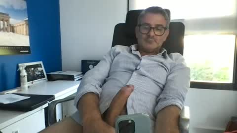 sesamechris92 online show from July 1, 4:41 pm