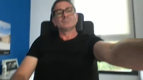 sesamechris92 online show from June 29, 4:07 pm
