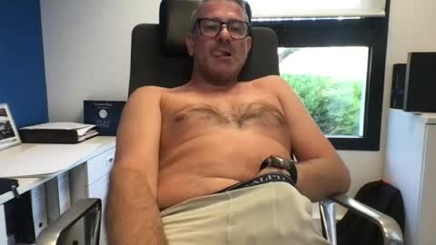 sesamechris92 online show from July 20, 4:09 pm