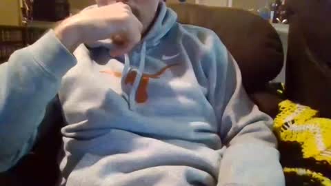 Snapshot of sethp626 chatting on December 6, 12:02 am sethp626 online show from December 6, 12:02 am