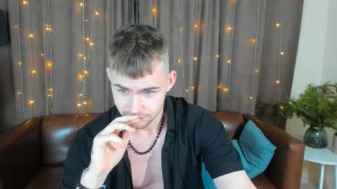 Snapshot of sevans14 chatting on December 30, 5:55 pm SevanS14 online show from December 30, 5:55 pm