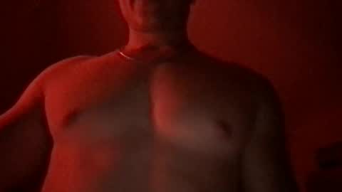 seveninchsteve_ online show from November 27, 8:18 am