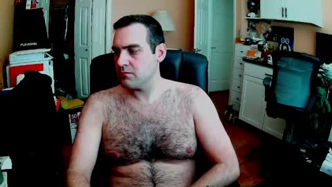 Kyle online show from April 3, 6:37 pm