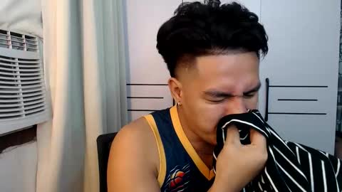 HI I AM JAMESPLEASE LET ME DO SOME HOT SHOWS FOR YOU HERE FOR MY  SCHOOL AND FOR MY FAMILY online show from November 14, 9:05 pm