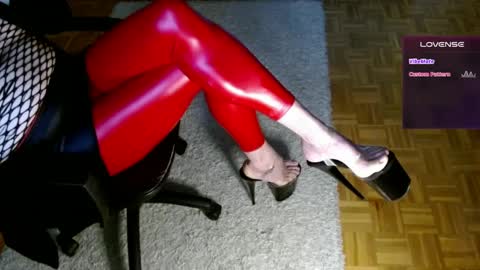 Christina Stacy online show from December 26, 2:16 pm