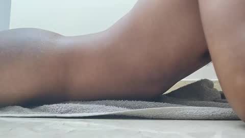 kim online show from February 22, 6:09 pm