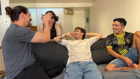 Andrea and Anna online show from April 24, 8:33 pm