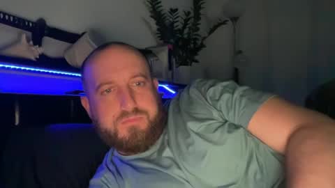 Snapshot of sexxfreak21 chatting on December 10, 4:24 am sexxfreak21 online show from December 10, 4:24 am