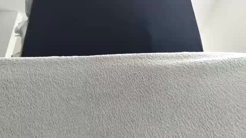 sexy30031986 online show from June 1, 7:30 am