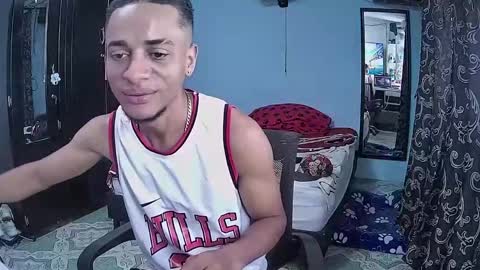 Sebastian online show from April 5, 2:02 pm