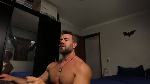 Snapshot of sexyflightz chatting on December 23, 8:14 pm chris online show from December 23, 8:14 pm