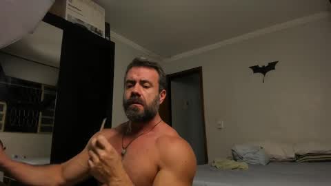 Snapshot of sexyflightz chatting on March 9, 3:34 am chris online show from March 9, 3:34 am