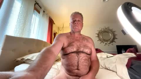 Raymond Art Model online show from April 26, 6:27 pm