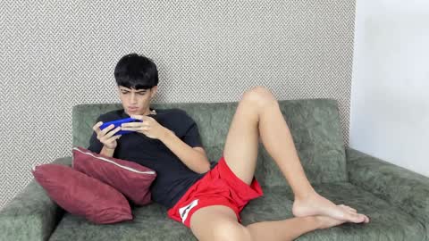 Snapshot of sexys_boys18 chatting on February 4, 6:49 pm MATIAS-18 THIAHO -18 MAX-19 NICOKALY-19 CAIN-19 MOD ESTEBAN online show from February 4, 6:49 pm