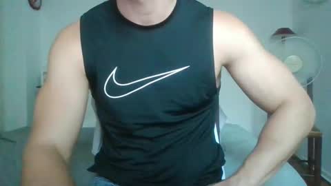 sexyyphilip online show from January 3, 8:32 pm