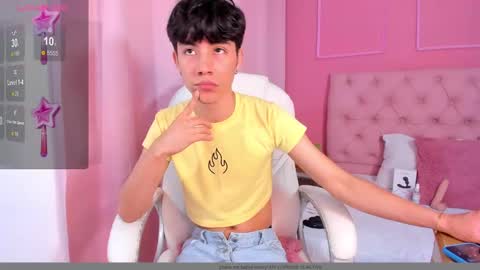 shady_stone online show from March 7, 10:32 pm